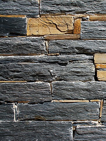 Cómo elegir impermeabilizantes para fachadas y muros · LEROY MERLIN