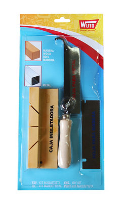 Sierra para madera y plástico WUTO de 130 mm