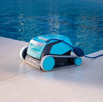 Robots limpiafondos inteligentes · LEROY MERLIN