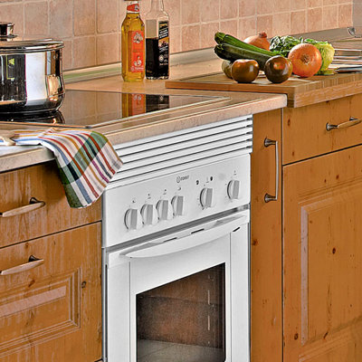Rejillas de ventilación horno o frigo de aluminio de 89.6x12.2 cm · LEROY  MERLIN