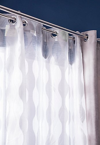 instalar barras de cortina sin taladrar