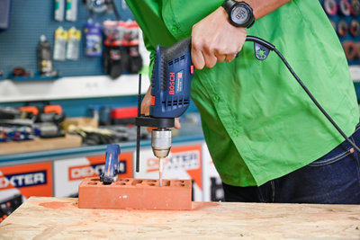 Taladro percutor BOSCH PROFESSIONAL de 600 w · LEROY MERLIN