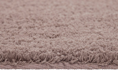 Alfombra color marrón poliéster Shanghai Liso 80 x 150cm Alfombra color marrón poliéster Shanghai Liso 80 x 150cm