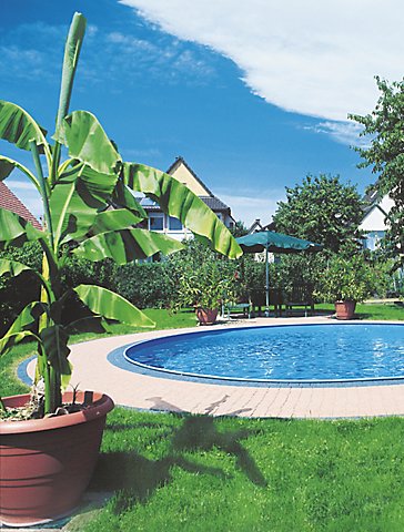 como elegir escaleras para piscinas