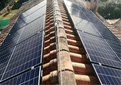 Instalación solar fotovoltaica 1.5kW para autoconsumo en tejado