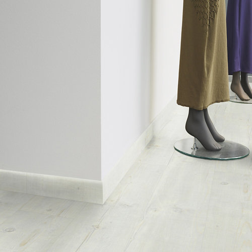 Rodapié decorativo vinílico tarkett pino blanco decorative lvt