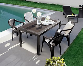 insuficiente alfombra Suponer Conjuntos de mesas y sillas de exterior · LEROY MERLIN