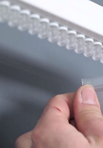 como instalar una cortina de lamas