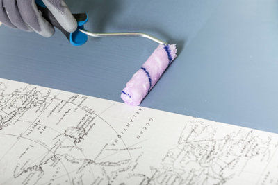 Crea puertas correderas para tu armario · LEROY MERLIN