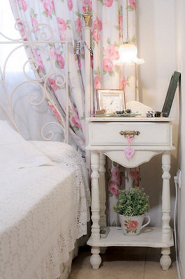 El dormitorio redecorado de Julia