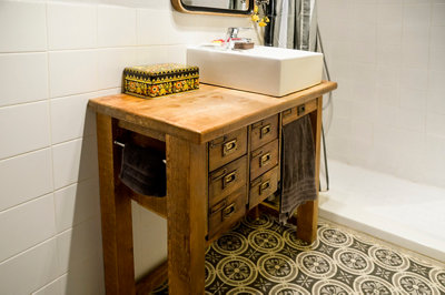 El mueble para lavabo de Juan Carlos