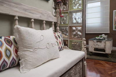 El redecorado salón de Elena
