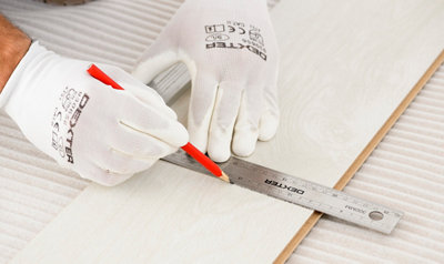 Instalar suelo laminado · LEROY MERLIN