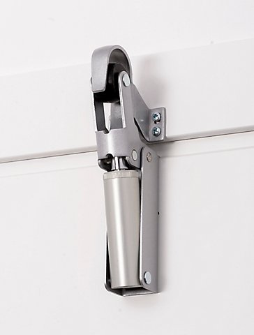 Aparato para cerrar puertas Aparato para cerrar puertas