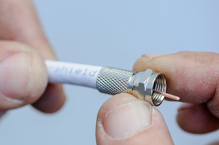 How to install a satellite dish