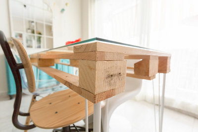 La mesa de comedor con palet de Gema