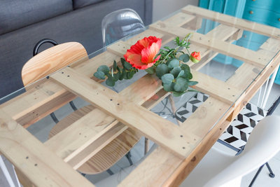 La mesa de comedor con palet de Gema