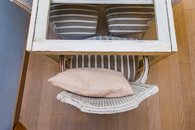 La mesa de salón restaurada de Paloma