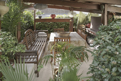 La pérgola del jardín de Macarena