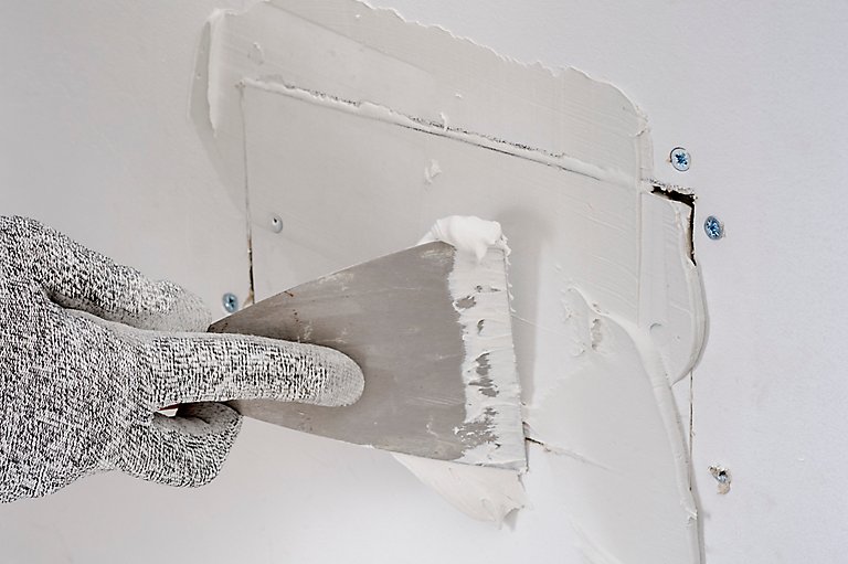 Como Reparar Agujeros En Tabiques De Carton Yeso Leroy Merlin