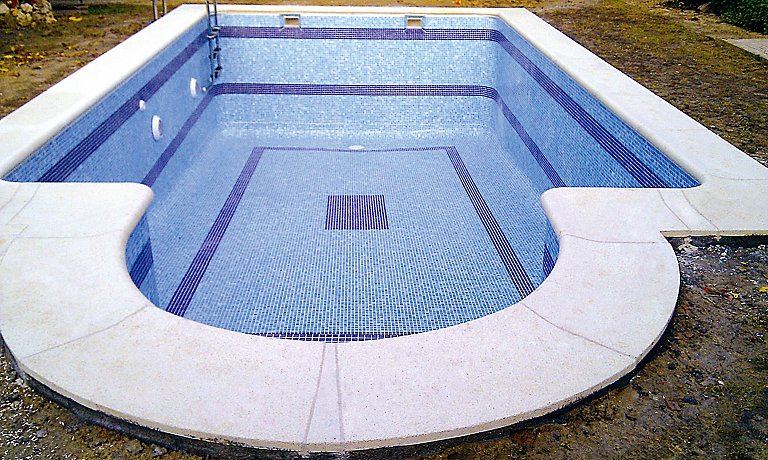 evita fugas en la piscina leroy merlin